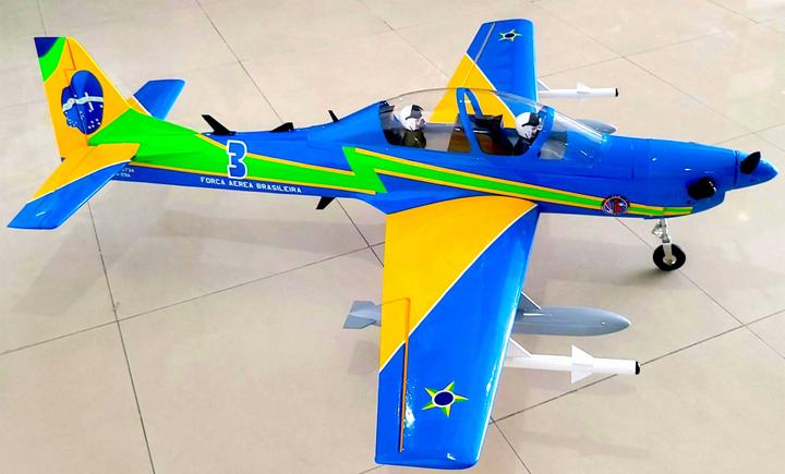 Produktbild Seagull Models SG-Models ) Tucano T-27 65" 15-20cc mit elektrischem Einziehfahrwerk (Warbird)