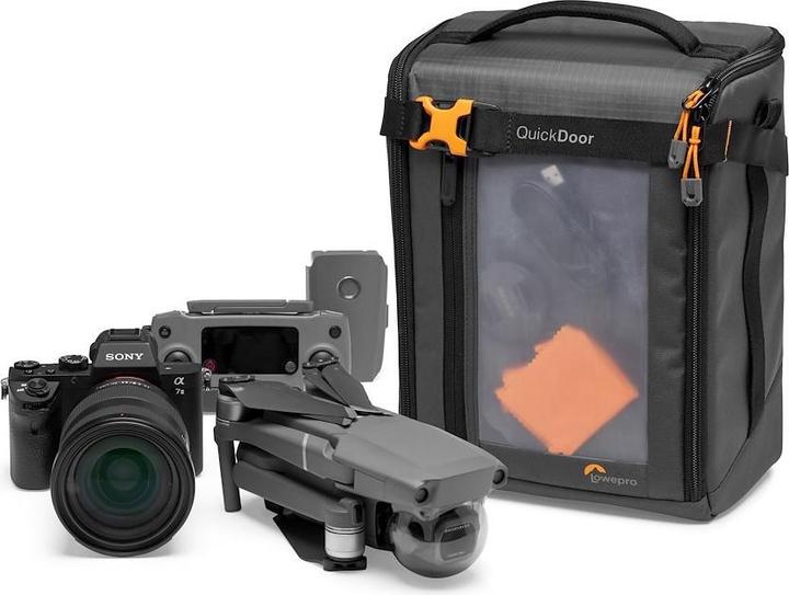 Actual product image Lowepro GearUp Creator Box XL II Green Line (Camera bag, 8 l)
