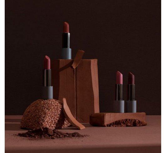 Image du produit Madara Lèvres - Velvet Wear Cream Lipstick Magma #33 (33)
