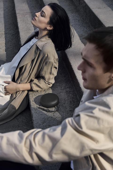 Produktbild B&O Beoplay A1 (24 h, Akkubetrieb)