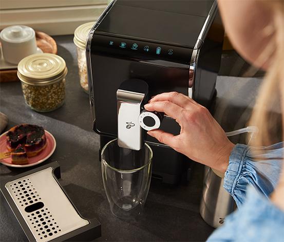 Produktbild Tchibo Kaffeevollautomat Esperto Pro