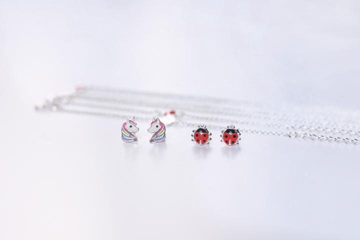 Actual product image Martina Schmuckdesign Chäferli Ohrstecker (Sterling silver)