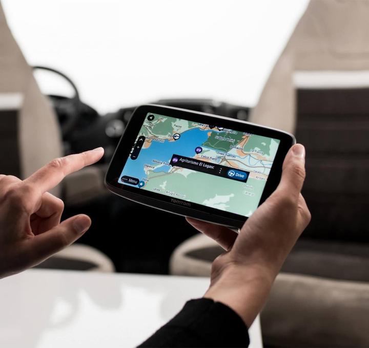 Actual product image TomTom GO Camper Tour (6")