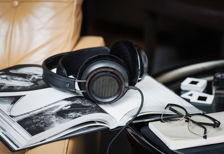 Actual product image Philips Fidelio X2HR/00 (Cable)