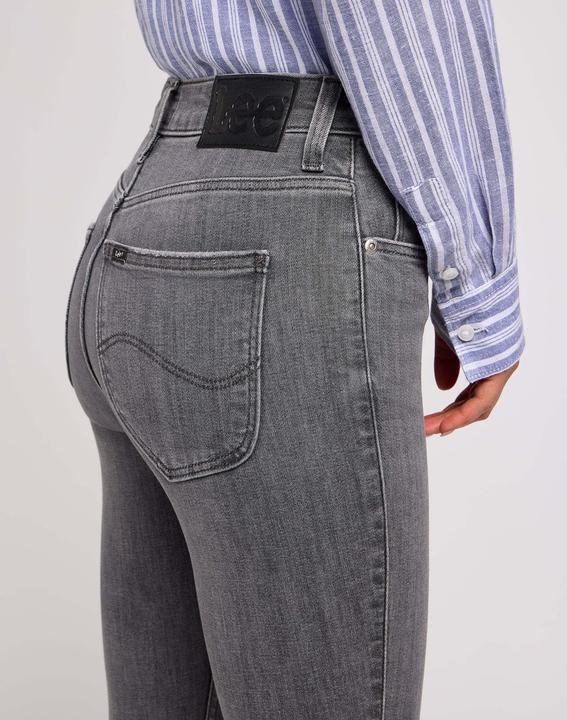 Actual product image Lee Scarlett High Zip jeans (30)