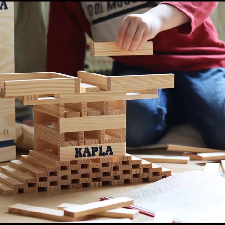 Produktbild Kapla Holz-Koffer à 280 Stk.