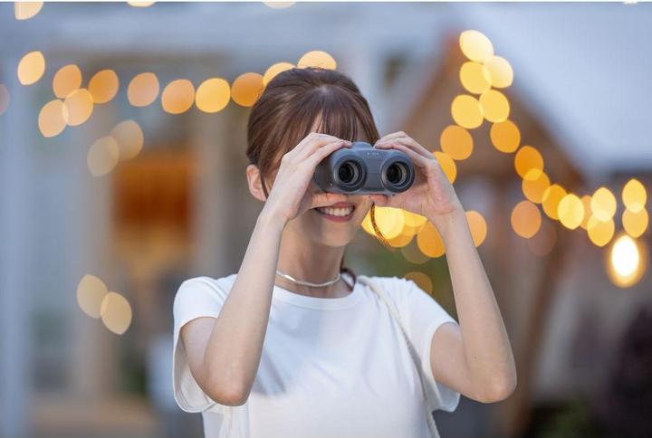 Actual product image Canon 8x20 IS (8 x, 20 mm)