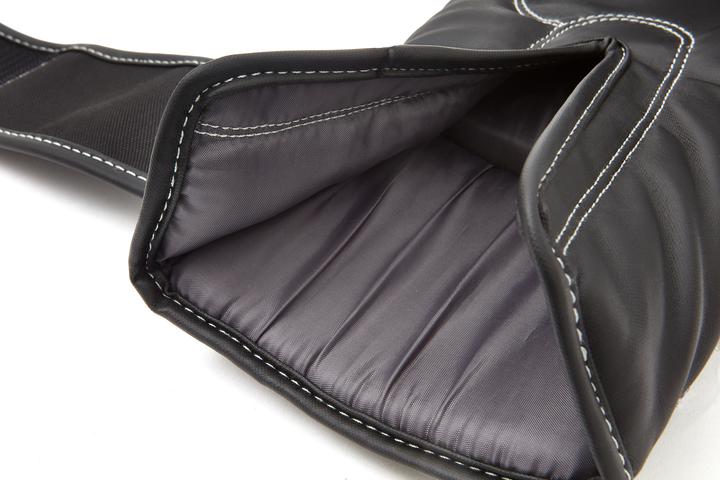 Actual product image Reebok 14201041, Boxing gloves black RSCB-12010BK- (12 OZ, One size)