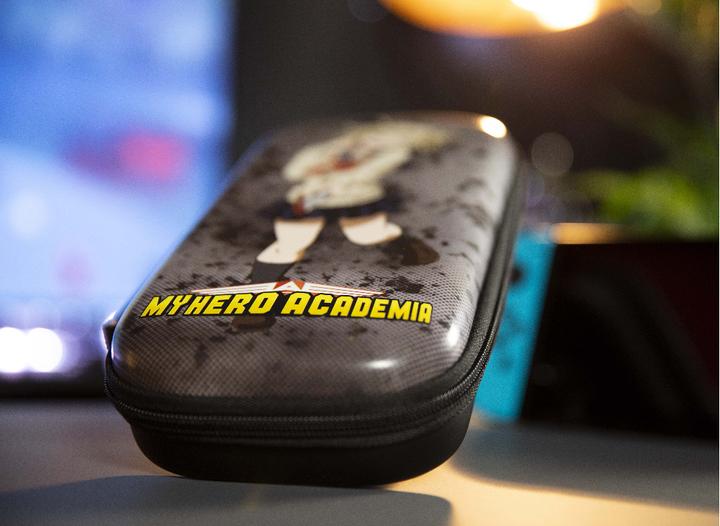 Produktbild Konix My Hero Academy Pro Carry Case Himiko (Switch OLED, Switch)