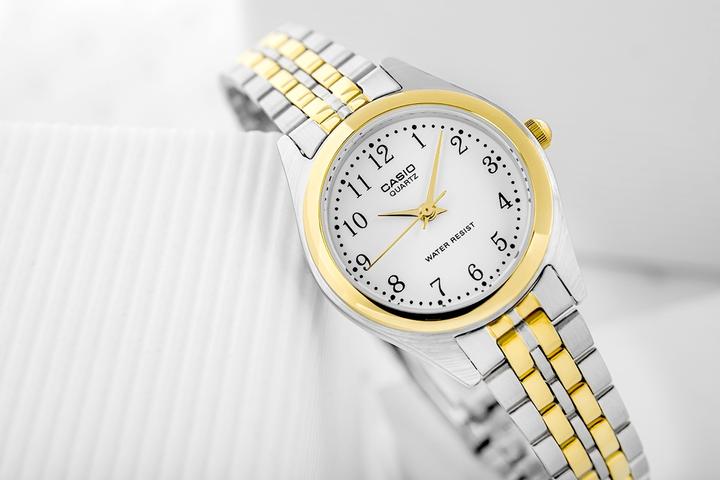 Produktbild Casio Damenuhr LTP-1129G-7BRDF + BOX