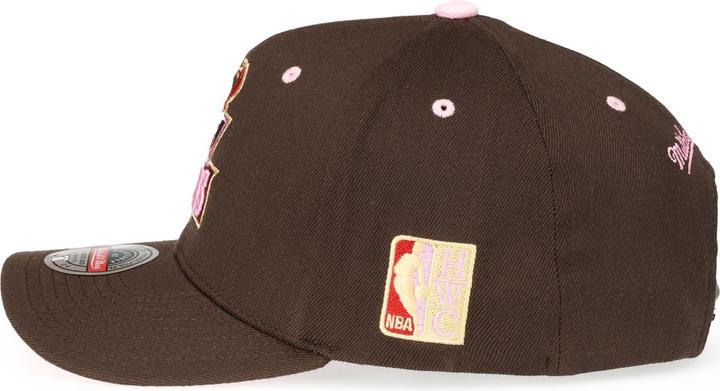 Actual product image Mitchell & Ness Snapback Cap SUGAR Milwaukee Bucks (One size)