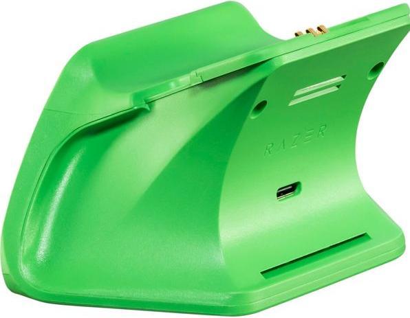 Actual product image Razer Universal Quick Charging Stand for Xbox - Velocity Green (P) (Xbox Series S, Xbox Series X)