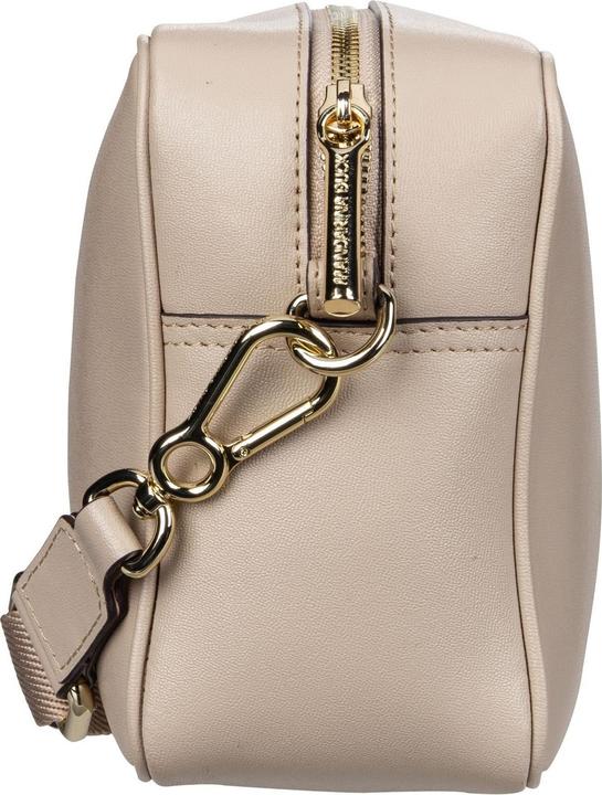 Actual product image Mandarina Duck Shoulder bag Lady Duck Camera Case OHT03