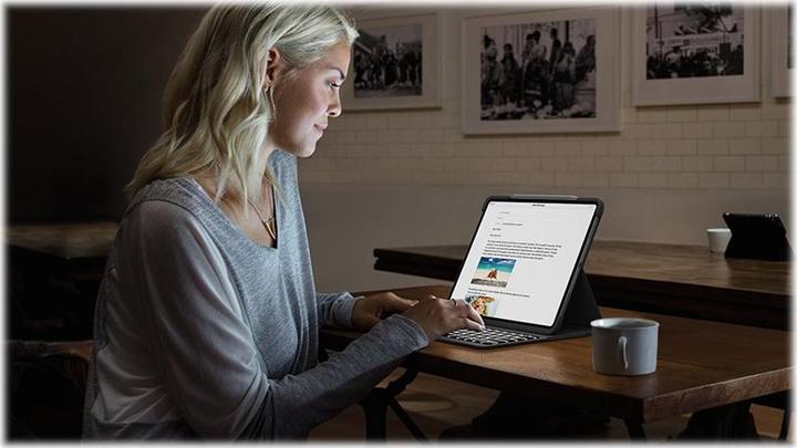 Image du produit Logitech Slim Folio Pro (CH, iPad Pro 12.9 2018 (3. Gen), iPad Pro 12.9 2020 (4. Gen))
