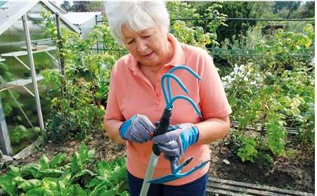 Actual product image Gardena Combisystem aluminium handle (150 cm)