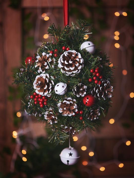 Actual product image VBS Fir branches (25 cm)