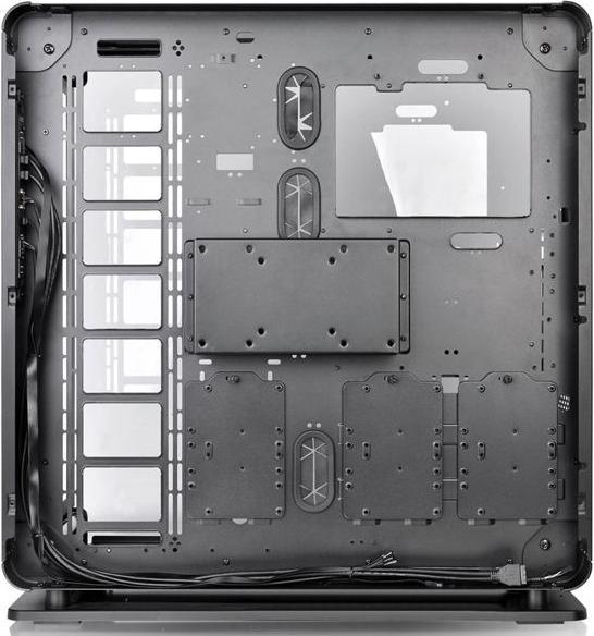 Image du produit Thermaltake Noyau P8 TG (mATX, ATX, E-ATX, Mini-ATX)
