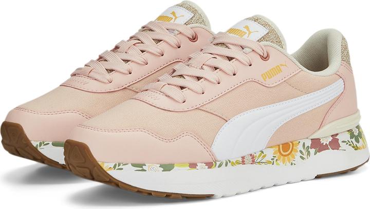 Actual product image Puma R78 Voyage Wild Garden (41)