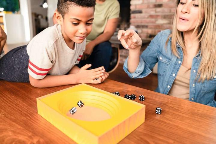 Produktbild Ravensburger Strike (Deutsch, Englisch, Französisch, Italienisch, Niederländisch)