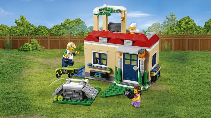 Produktbild LEGO Ferien am Pool (31067, LEGO Creator Expert)