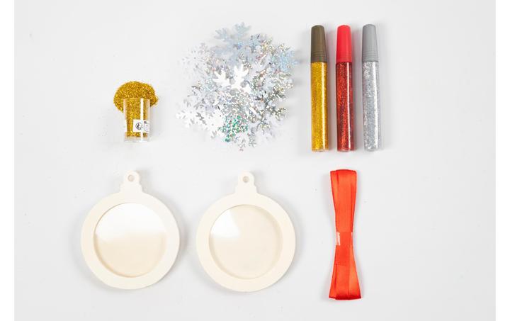 Produktbild Creativ Company Bastelset Weihnachtskugeln Bilderrahmen Foto