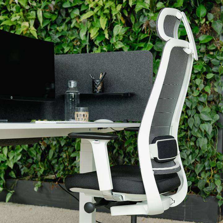 Produktbild Yaasa Chair Expert - weiss