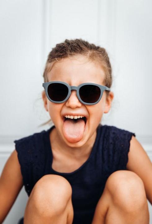 Produktbild Beaba Sonnenbrille 4-6 J SUNNY Mineralgrau