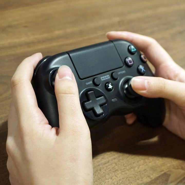 Produktbild HORI Onyx Wireless Controller (PS4)