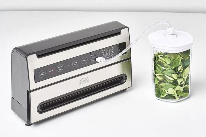 Actual product image Solis Verti Vac Plus
