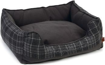Designed by Lotte Sliepa (Gatto, Cane)