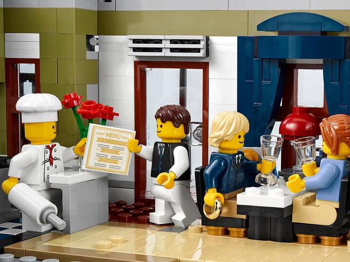 Image du produit LEGO Restaurant parisien (10243, LEGO Creator Expert, LEGO difficiles à trouver)