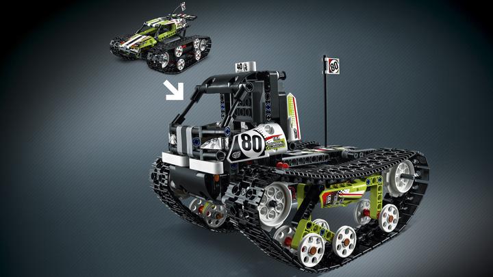 Actual product image LEGO Remote Control Tracked Racer (42065, LEGO Technic)