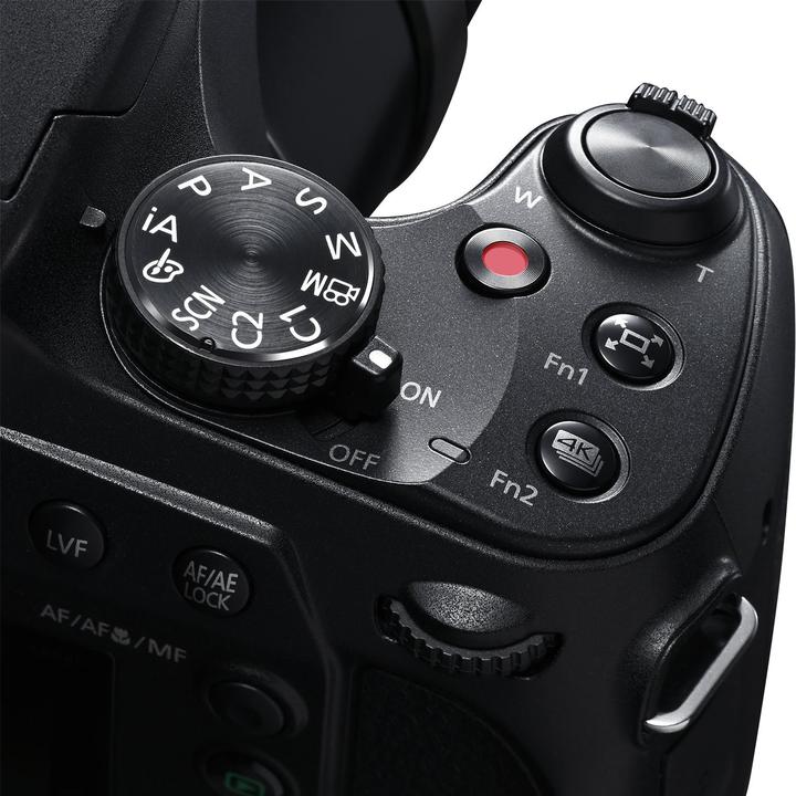 Immagine prodotto Panasonic Lumix FZ82 (3,1 - 13,3 mm, 18.10 Mpx, 1/2,3'')