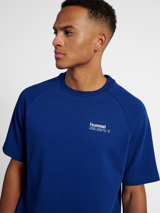 Actual product image hummel hml TECH LOOSE T-SHIRT (L)