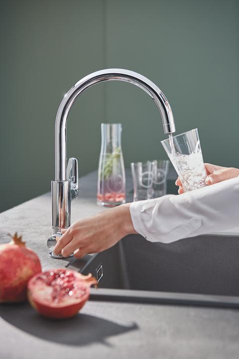 Actual product image Grohe Kitchen faucet with filter function Blue glossy chrome 30385000