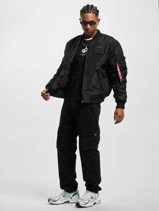 Produktbild Alpha Industries MA-1 FLC Rev Bomberjacke - 89919 (XL)