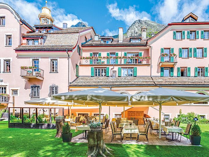 Immagine prodotto Smartbox Lune de miel 4* in Svizzera: 1 notte con souper gastronomique per 2 giovani sposi (2 pers.)