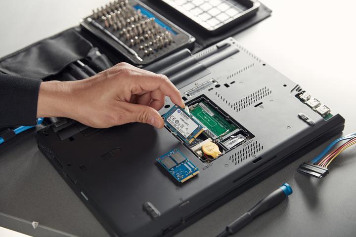 Produktbild Kingston KC600 (512 GB, mSATA)