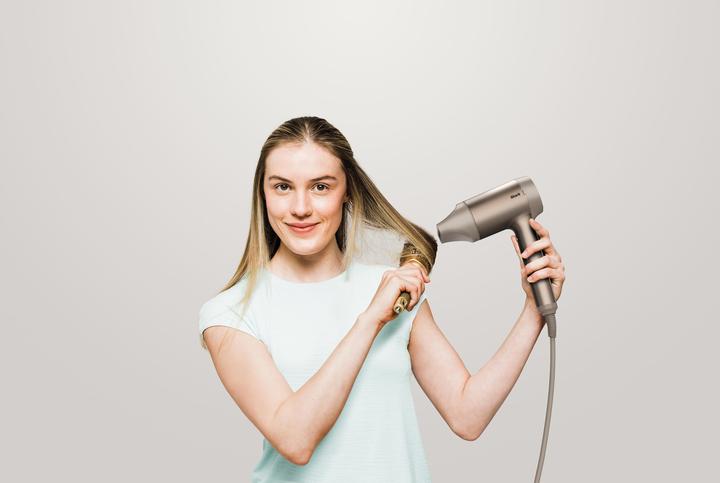 Actual product image Shark Style IQ Hair Dryer & Styler with Diffuser