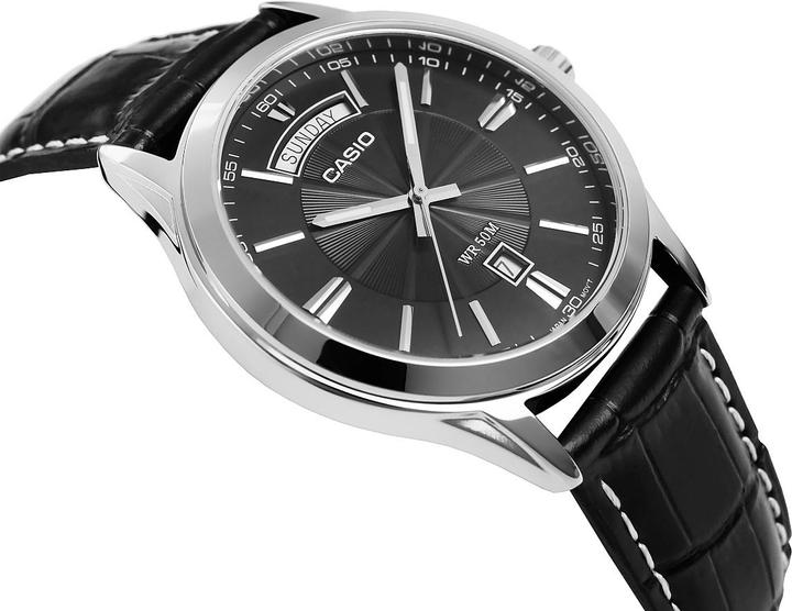 Produktbild Casio MTP-1381L-1A (Analoguhr, 46.60 mm)