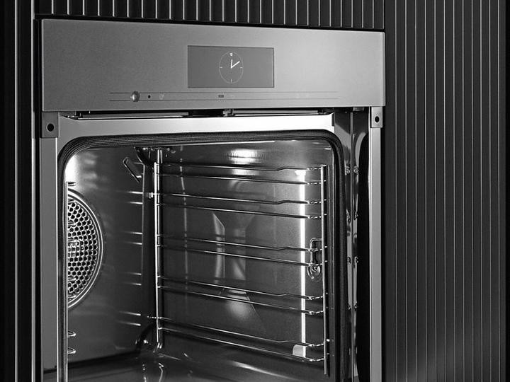 Produktbild Miele Backofen im perfekt kombinierbaren Design mit Speisenthermometer und BrillantLight. H 7860 BP