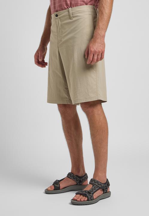 Actual product image Jack Wolfskin Desert Shorts M (48)