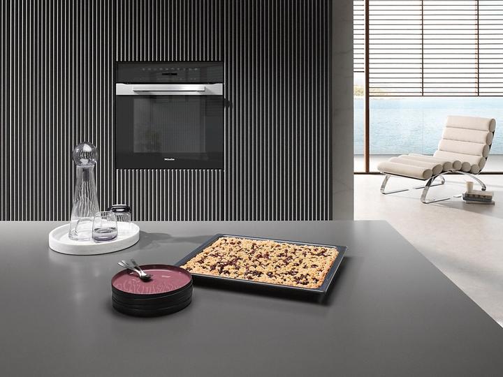Actual product image Miele Oven in perfectly combinable design with plain text display and PerfectClean. H 7260 B
