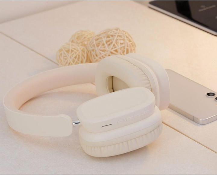 Actual product image Hoco W51 Delightful, white (46 h, Wireless)