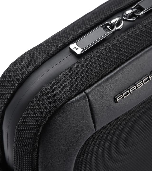Produktbild Porsche Design Roadster Shoulder Bag