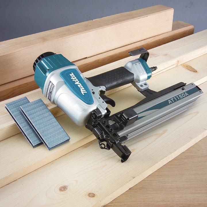 Productafbeelding Makita AT1150A NIETMACHINE