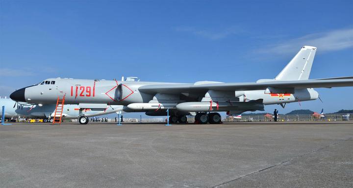Image du produit Trumpeter Xian H-6K Bombardier Stratégique