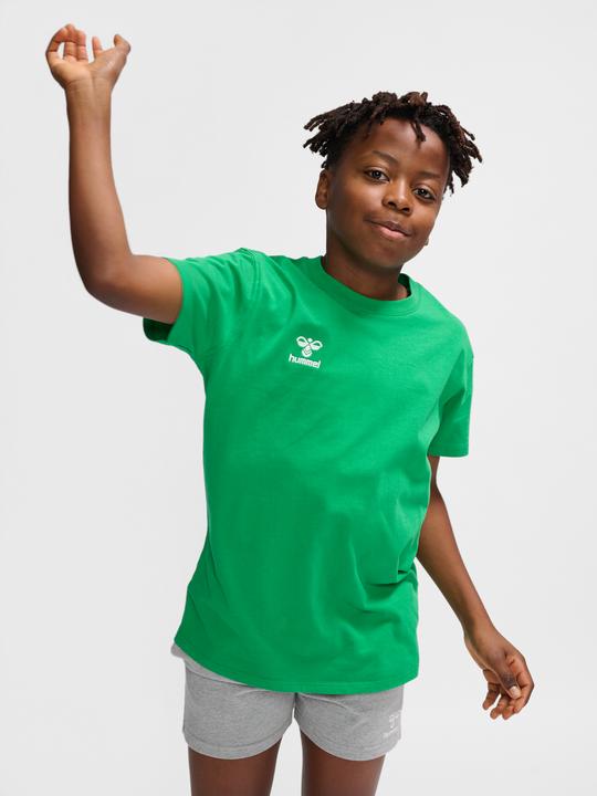 Actual product image hummel HMLGO 2.0 T-SHIRT S/S KIDS (152)