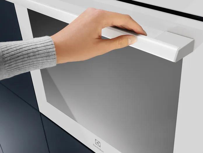 Immagine prodotto Electrolux EOF3H40BW