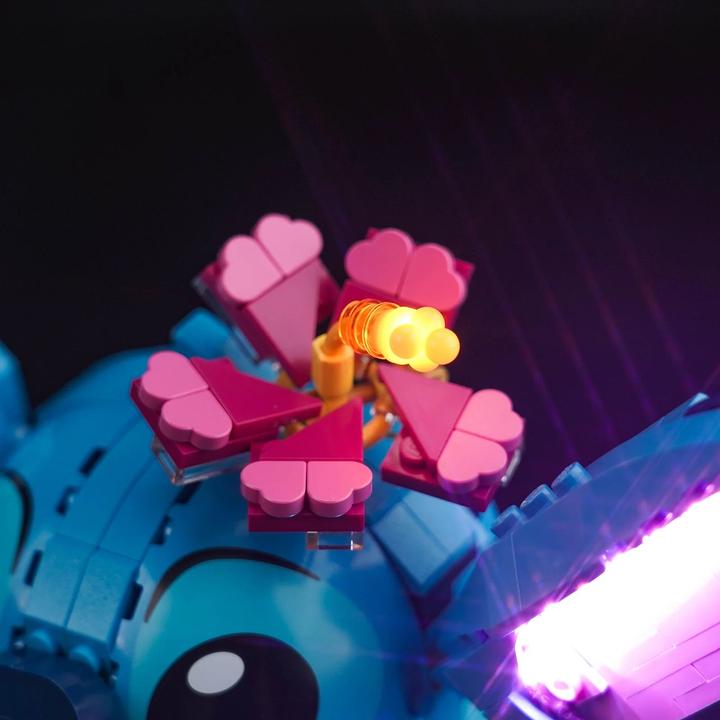 Immagine prodotto BrickBling Set di luci a LED per LEGO Stitch (43249) incluso telecomando